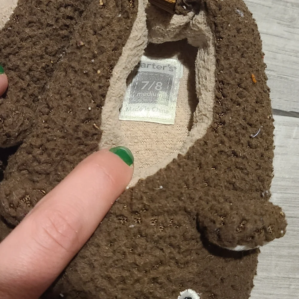 🐣 Carters baby bear slippers🧋 💫 🎠 🌸 🍀☃️🦋🐯🐠🍬🍿🍕🐬